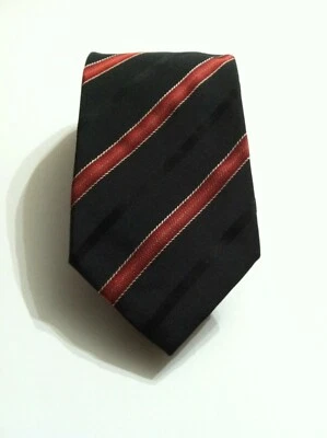 NWOT XMI PLATINUM MENS NEW BLACK/RED 100%SILK CLASSIC NECK TIE WIDTH: 3 5/8" - Image 1 of 3