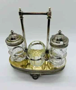 Agitadores de sal y pimienta cruet chapados en plata con frasco de palillo de dientes - hechos en Inglaterra - Imagen 1 de 11