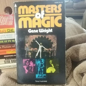 Masters of Magic-pbk-Gene Wright-illustrated-Pyramid Books-1976-1st print - Imagen 1 de 9
