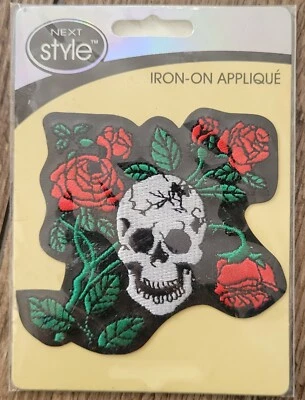 Next Style Fashion Art утюг аппликация 1 шт. череп с розами совершенно новый - Изображение 1 из 2