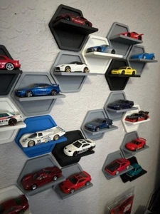 Hex Pattern Wall Shelf for Die Cast Cars Hot Wheels and Match box 1:64 (5 Pack) - Picture 1 of 4