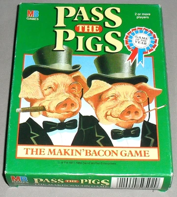 VINTAGE Pass The Pigs MB Dice Board Game Travel 1984 BOXED COMPLETE RARE RETRO - Image 1 of 3