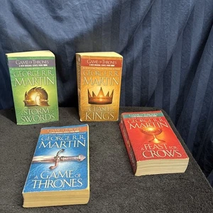 Game Of Thrones 4 Books ~ A Feast For Crows/Clash Of Kings/Storm of Swords Y4 - Picture 1 of 18