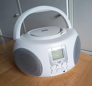 Bush Portable CD Player Boombox White Bluetooth/FM Radio/Clock - Faulty Speaker - Picture 1 of 8