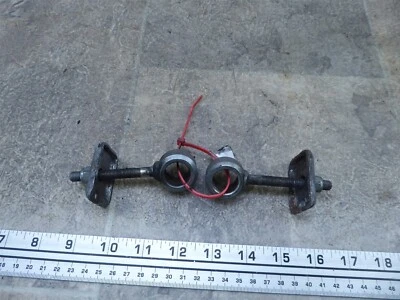 Harley Sportster XLH 883 S438 1986. ajustadores rueda trasera Foto 1 de 4