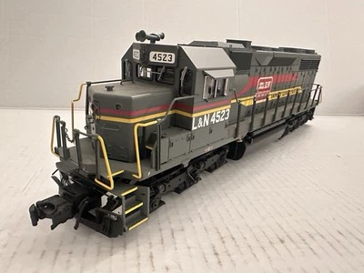 Atlas O SD-35 Loco 6826-2 Family Lines L&N #4523 3 Rail TMCC Powered  - Image 1 of 4