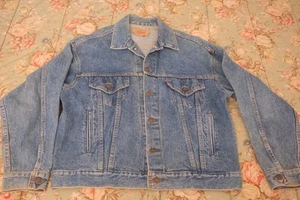 VINTAGE Levis Jacket Medium Adult Blue Denim Trucker Jean Mens 70507-0218 - Picture 1 of 13