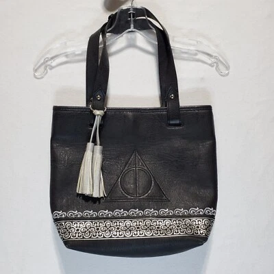 Bolso de Hombro LOUNGEFLY x HARRY POTTER Símbolo de las Reliquias de la Muerte Cuero Negro Foto 1 de 4