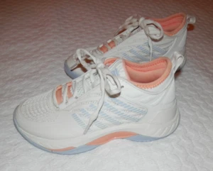 K-Swiss Hypercourt Sprpeme 2 Women's Tennis/Running White/Peach sz 6.5 - Picture 1 of 8