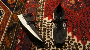 BROOKS WOMEN`S LEVITATE 5 RUNNING SHOES - BLACK/GREY/WHITE SZ 10.5 - Picture 1 of 11