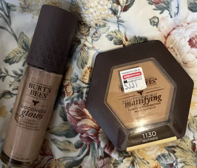 Burts Bees Foundation Med Sand & Powder Lot  make up Cosmetic lot 2 piece MGPPB - Image 1 of 4
