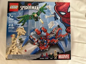 LEGO Super Heroes: Spider-Man's Spider Crawler (76114) - Picture 1 of 2