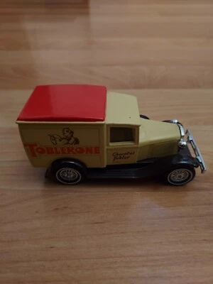 Modelos Matchbox de ayer Y-22 1930 FORD MODELO ""A"" FURGONETA TOBLERONE EDICIÓN 2 Foto 1 de 4