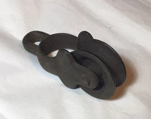Vintage Block And Tackle All Metal Pulley - Picture 1 of 6