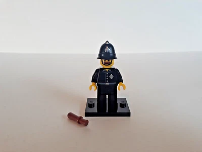 LEGO Minifigures (71002) Series 11 Constable - Image 1 of 3
