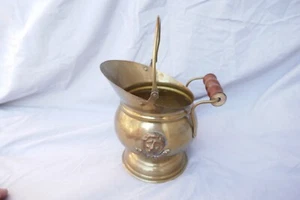 De colección Maceta De Maceta De Latón Contenedor Flor Miniatura Carbón Scuttle Máscara León - Imagen 1 de 12