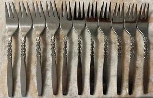 11 Individual Salad Fork Alhambra Stainless by International Silver Lyon 7 1/8" - Picture 1 of 6
