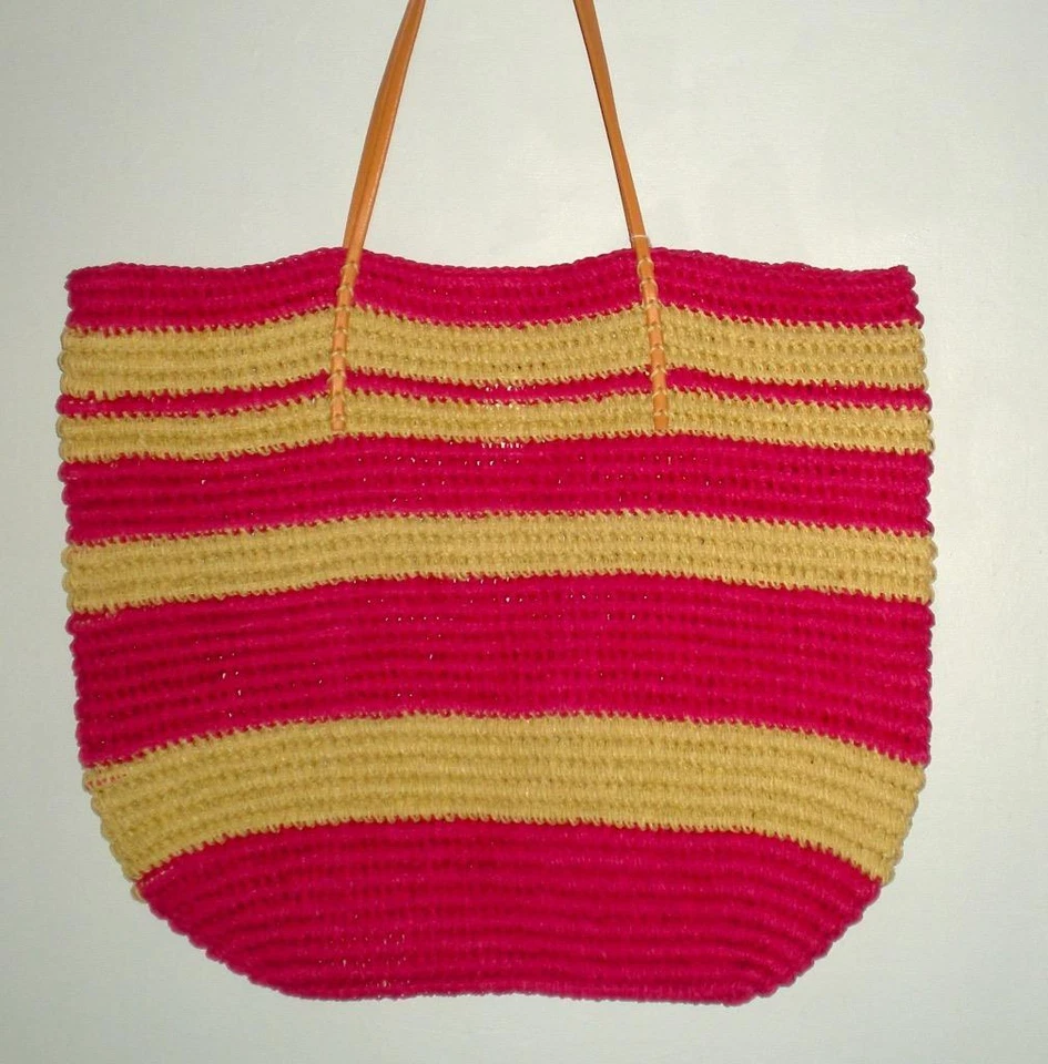 BOLSO DE PLAYA MERONA 16 X 20 CUERO AGARRE RAYAS ROSA Y CREMA NUEVO SIN ETIQUETAS Foto 1 de 1