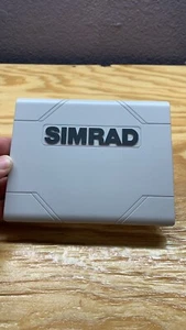 Simrad 072–3355-000 Protective SunCover F91 - Picture 1 of 5