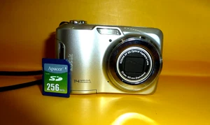 Cámara digital Kodak EasyShare C195 plateada 14 megapíxeles con tarjeta/baterías funciona - Imagen 1 de 6