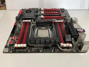 ASUS Rampage iv extreme w Intel i7-3820K 3.60GHZ no RAM - Bild 1 von 15