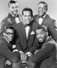Tamla Motown soul vocal group The Temptations Left to right: Da - 1965 Old Photo
