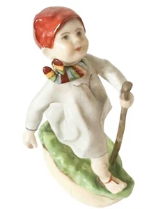 Royal Worcester England Thursday's Child Has Far to Go Figur #3260 6 3/8" - Bild 1 von 7