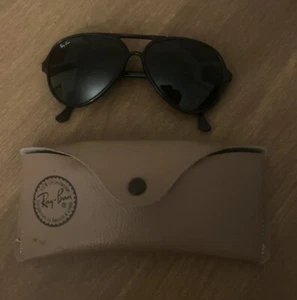 Occhiali da sole uomo vintage neri Ray Ban Bausch & Lomb gatti aviatore made in France - Foto 1 di 6