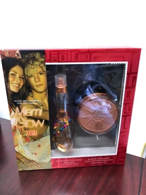 JUEGO DE REGALO 2 PIEZAS MIAMI GLOW JENNIFER LOPEZ: 1.0 EDT Spray, 14 G Bronceado Dorado Foto 1 de 4