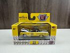 M2 Machines Mooneyes 1969 Plymouth Road Runner 440 6-Pack Limited Edition Walmar