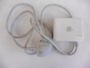 Stacja bazowa Apple Airport Express wtyczka brytyjska model nr A1088 wtyczka brytyjska - Zdjęcie 1 z 3