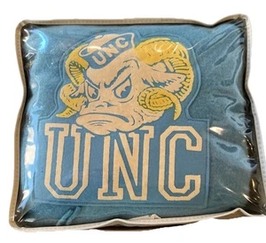 Perfect! University of North Carolina Tar Heels Pendleton Wool Stadium Blanket - Picture 1 of 9