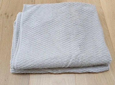 *LEIA Lote de 2 Toalhas de Banho 28x49 Sem Marca Cinza Lago Praia Piscina Casa de Hóspedes - Imagem 1 de 4