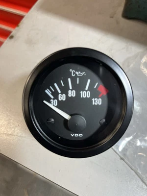 VDO Oil Temperature Gauge New Boxed  - Image 1 of 2