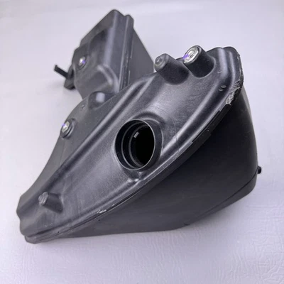 Оригинальный масляный бак резервуар 2004 2005 Harley Davidson Sportster XL 1200 883 - Изображение 1 из 4