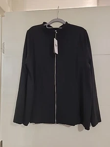 Nike Yoga Womens Dri-FIT Luxe Training Jacket Slim Fit Plus 2X DM3972-010 - Picture 1 of 3