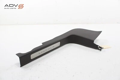 Lincoln Aviator 2020-2024 umbral de puerta lateral derecho placa de desgaste moldura OEM Foto 1 de 4