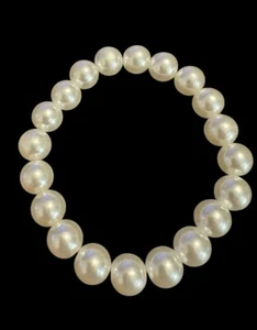 Handmade Faux Pearl Stretch Bracelet J5 - Picture 1 of 2
