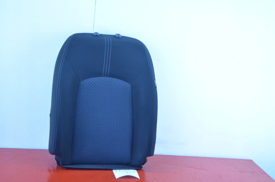 Almofada de assento superior dianteira esquerda do lado do motorista Nissan Versa Note 2019 fabricante de equipamento original - Imagem 1 de 4