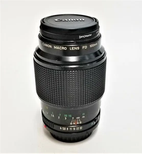 Canon FD 100mm Macro f/4 Prime Objektiv mit Objektivdeckel vorne und hinten + UV-Filter - Bild 1 von 4