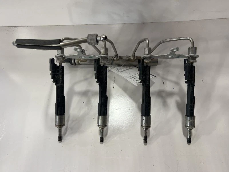 Fuel Injection Parts Fuel Injector 3.0L Twin Turbo Fits 15-20 BMW M4 744224 - Image 1 of 4