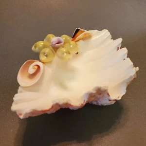 Shell Soap Dish Trinket Bowl Vtg Brown White Philippines Hand Made FREE SHIP - Picture 1 of 10