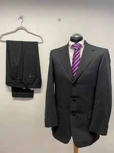 ERMENEGILDO ZEGNA 2PC SUIT PURE WOOL IN GREY STRIPE 38R TRS W34 L31 EXC. (0278) - Picture 1 of 11
