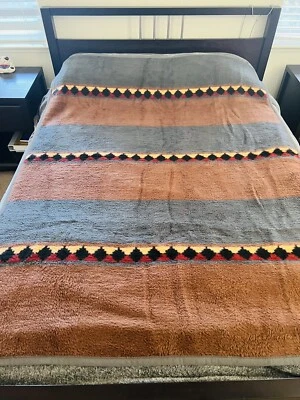 Vintage Cannon Ibena Throw Blanket Southwest Western Reversible Acrylic 56 x 77 - Image 1 of 4