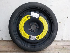 Audi A4 2016 rueda ahorro de espacio 8W0601027 125/70R19 - Imagen 1 de 6