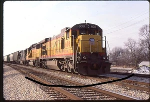 sl2-50 Orig. Slides Union Pacific 608 Plus 2 Train MCHAS on 1-99 - Picture 1 of 1