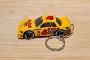 NASCAR CHEVROLET LUMINA #4 ERNIE IRVAN KODAK KEYCHAIN KEYRING - Picture 1 of 4