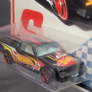 2018 Hot Wheels Racing Circuit 6/10 BUICK GRAND NATIONAL Black w/Red Pr5 Spokes - Picture 1 of 3