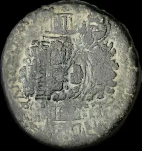 JUDAEA, Neapolis Antoninus Pius. 138-161 CE. Æ Dated CY 88 160/1 CE. Mt Gerizim - Picture 1 of 2