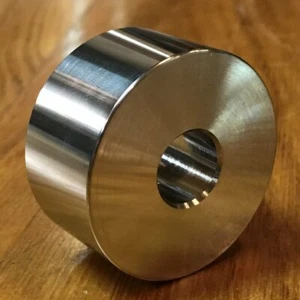 Espaciador de acero inoxidable EXTSW 5/8" ID x (2" / 1.990") OD x 1" de espesor 304 - Imagen 1 de 9